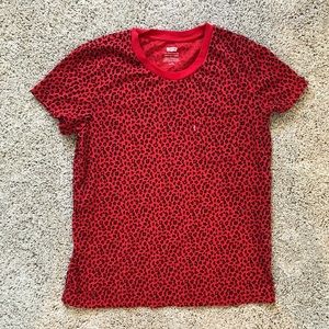 Levis Women’s Red Leopard Print Pocket Tee